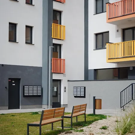 Bluetto - Free Private Parking Lejlighed Trnava